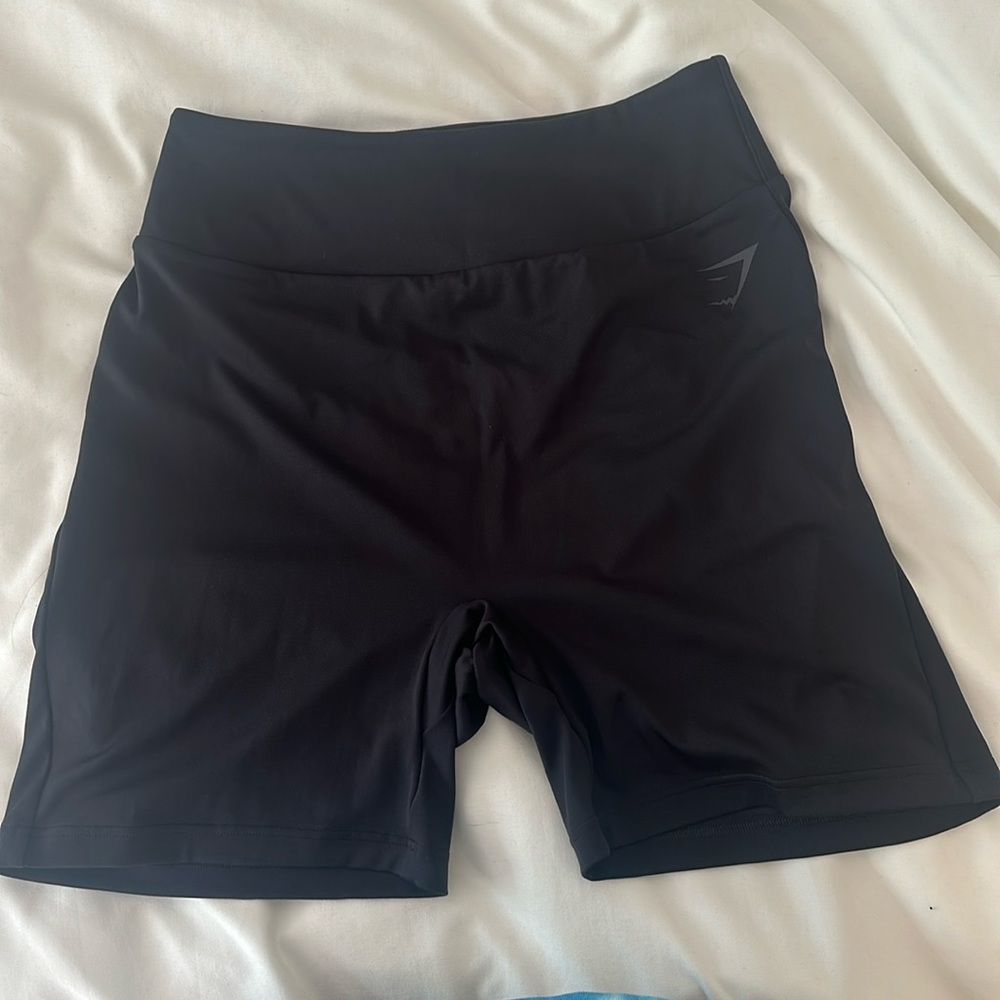 Black gymshark shorts